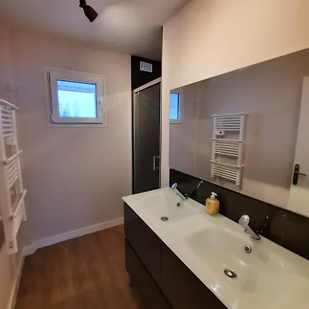 3 Dans Colocation 75m2 Homestay *